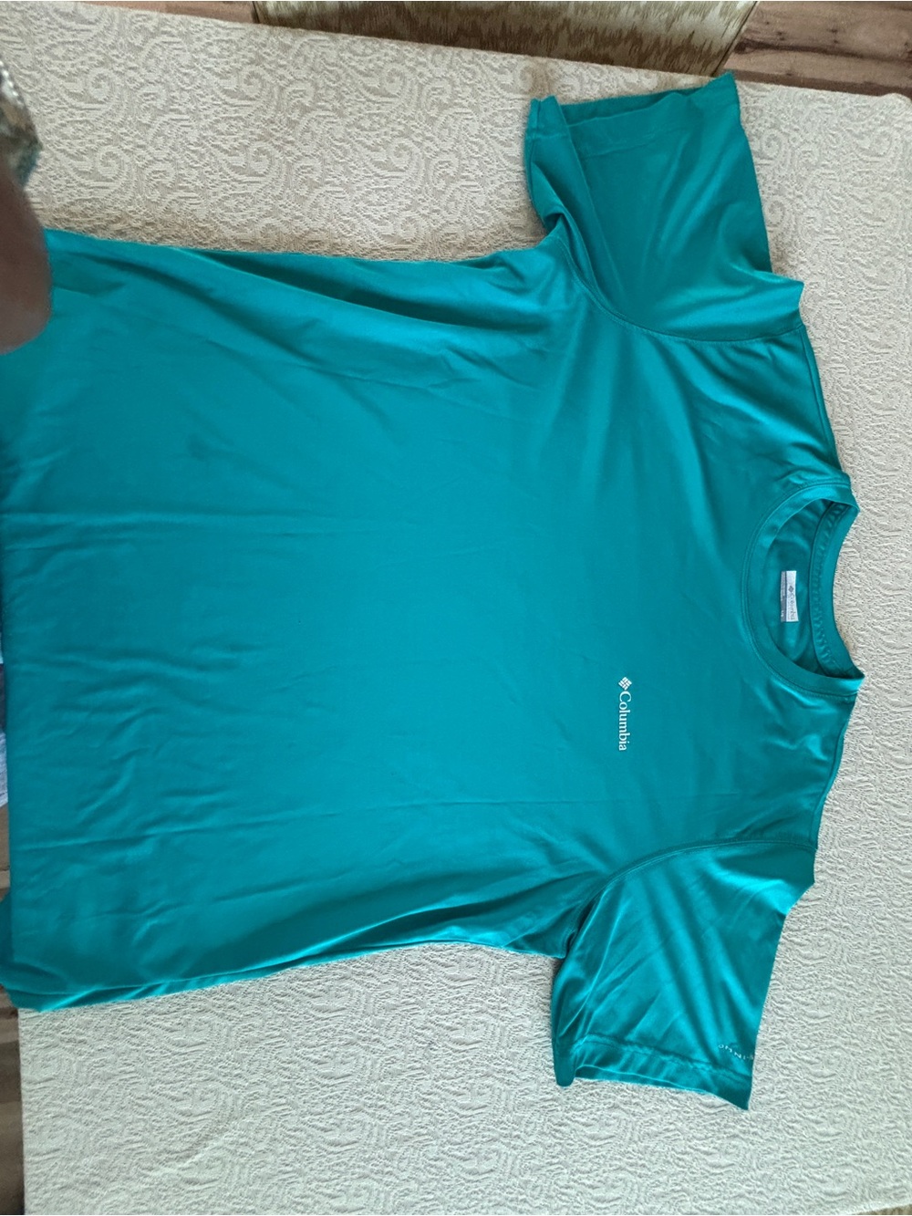 Columbia Men’s Teal Performance Short-Sleeve Tee